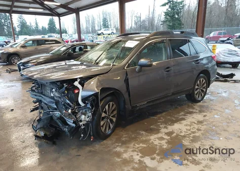 2017 Subaru Outback 3.6R Limited из США, поврежденный, VIN 4S4BSENCXH3420874